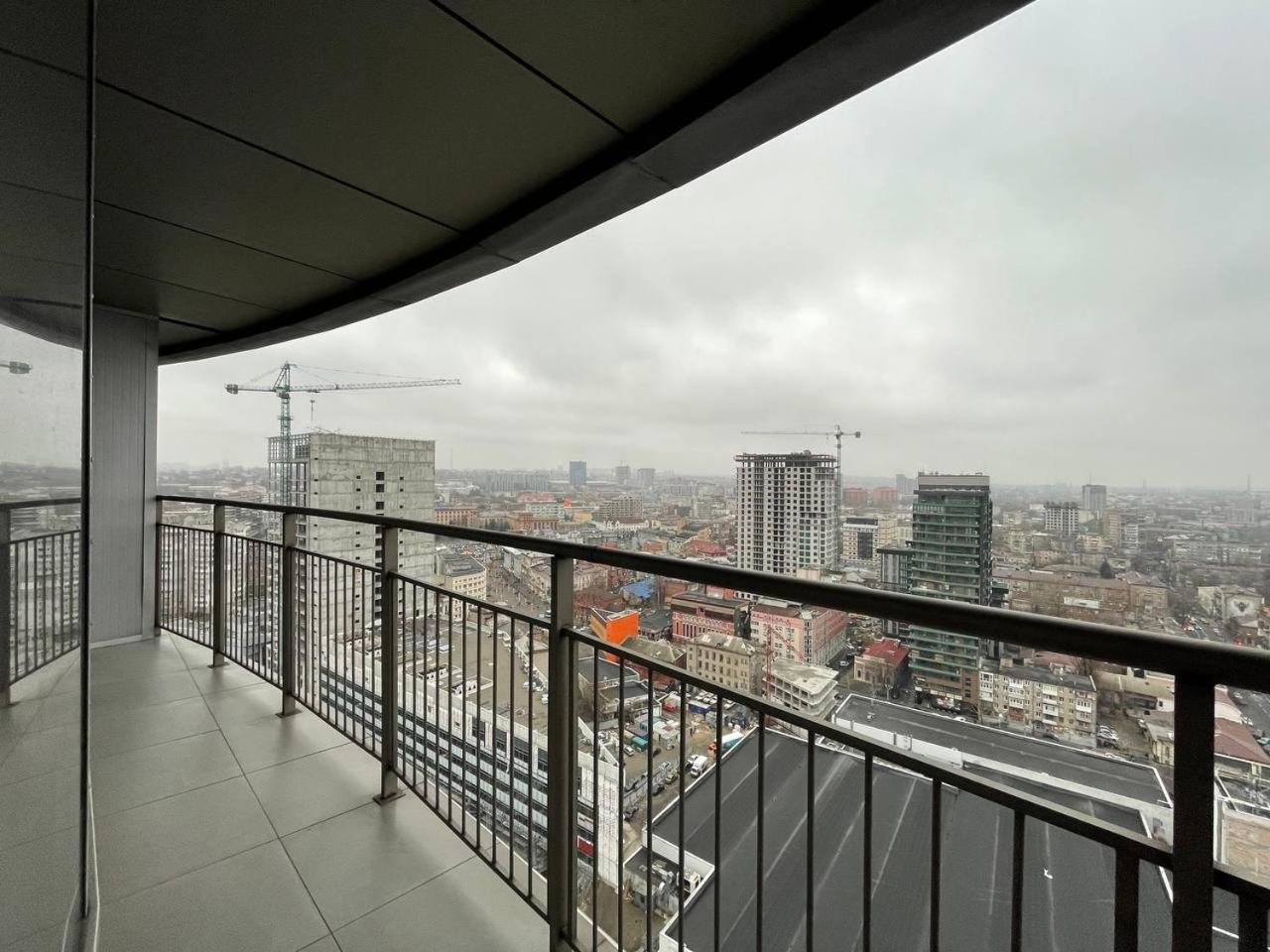 Мост Сити Видовая Dnipro Exteriör bild